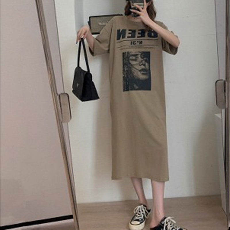 グラフィック ドロップショルダー ワンピース — Reina Tokyo