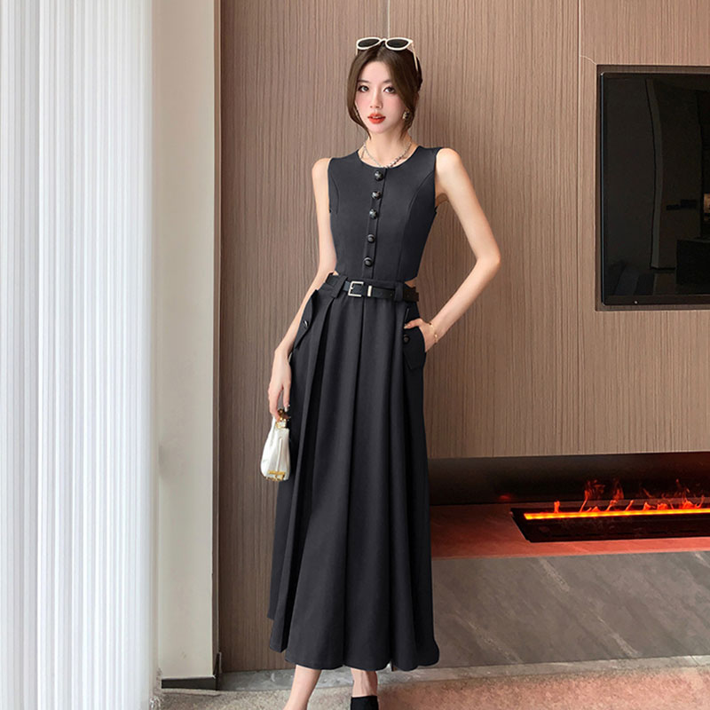 ノースリーブワンピース ベルト付き ワンピース — Reina Tokyo