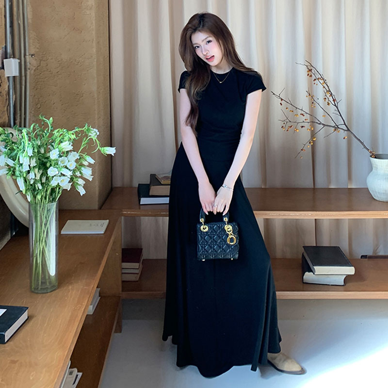 ワンピース風トップス + セットアップ — Reina Tokyo