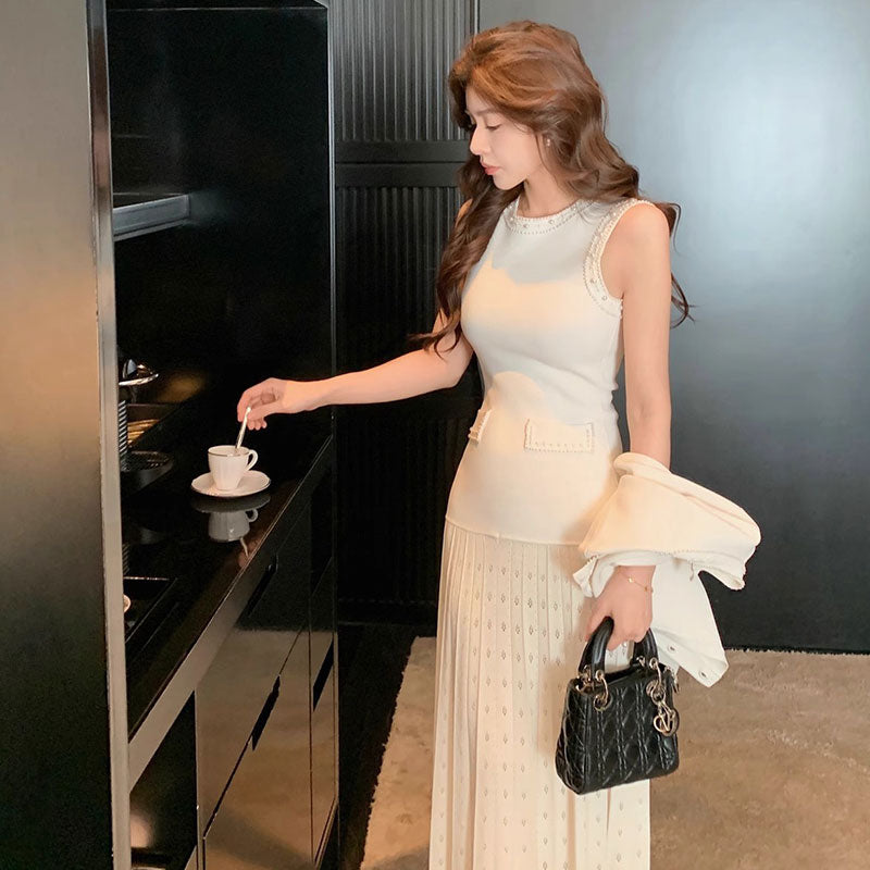プリーツロングスカート フィット感 ワンピース — Reina Tokyo