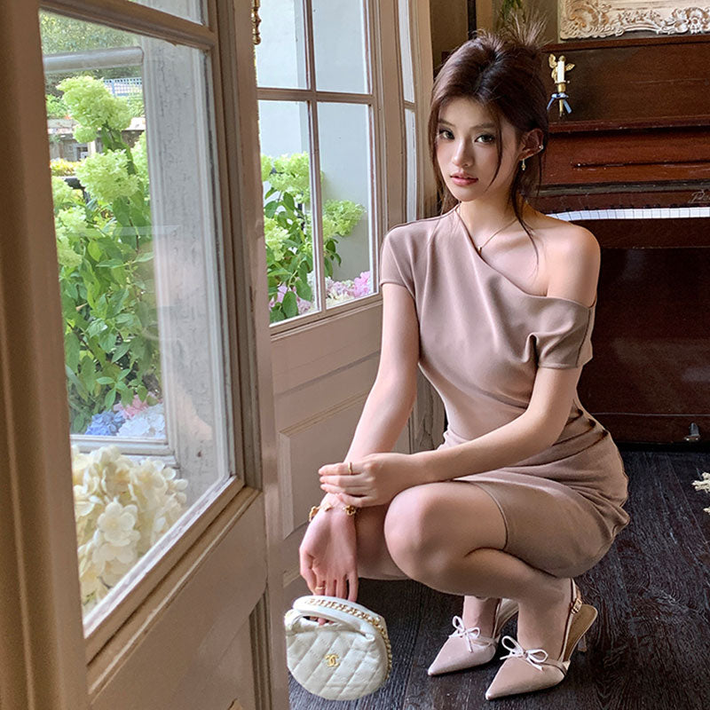 ワンショルダーワンピース ミディ丈 ワンピース — Reina Tokyo