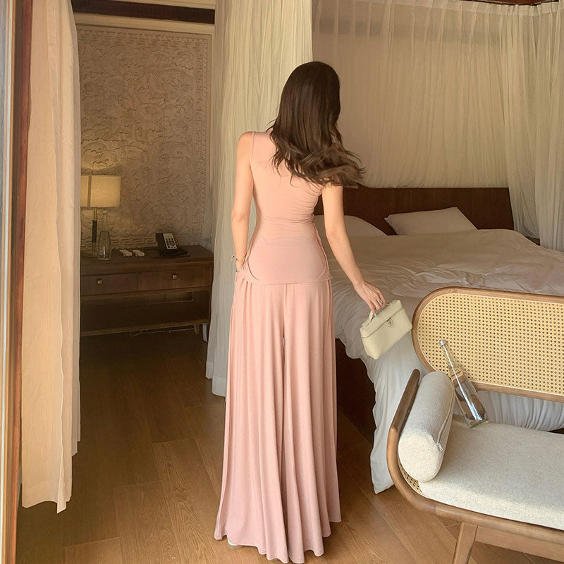 V ネックノースリーブ セットアップ — Reina Tokyo