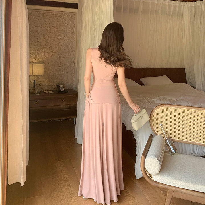 V ネックノースリーブ セットアップ — Reina Tokyo