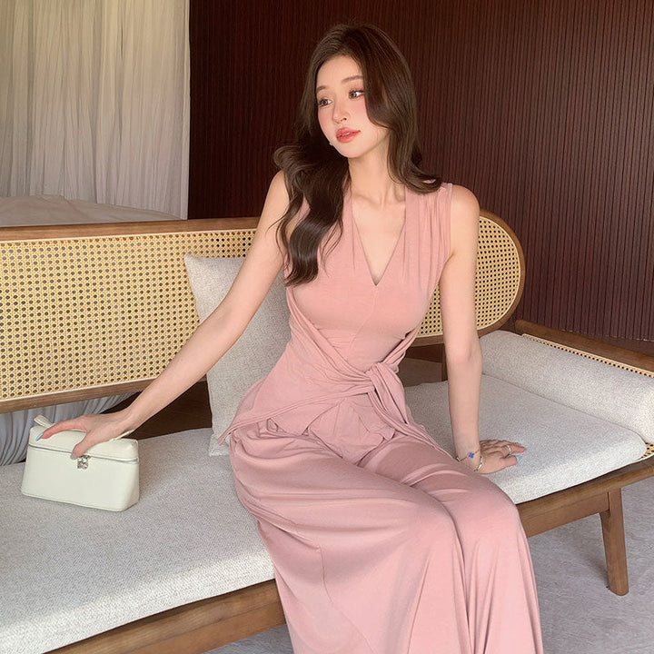 V ネックノースリーブ セットアップ — Reina Tokyo