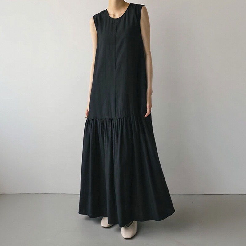 無地 ノースリーブ ワンピース — Reina Tokyo
