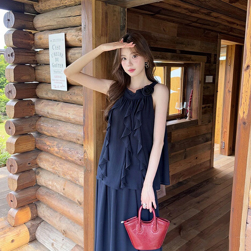 大人可愛い ハルターネック セットアップ — Reina Tokyo