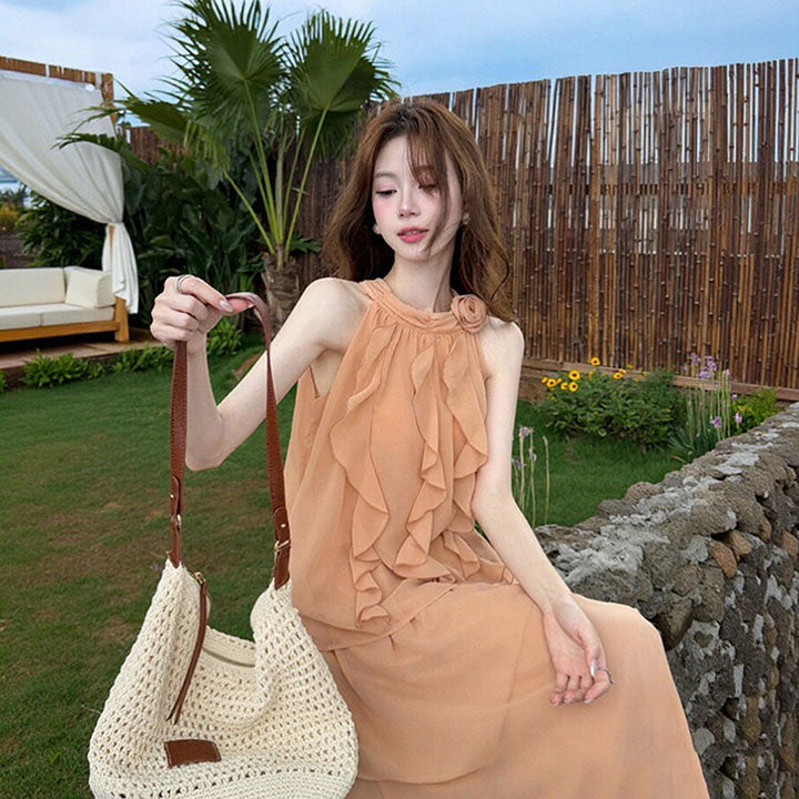 大人可愛い ハルターネック セットアップ — Reina Tokyo