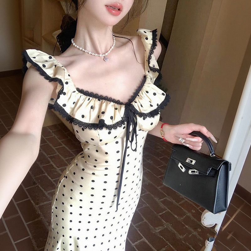 ドット柄大人可愛い ロング丈着痩せ ワンピース — Reina Tokyo