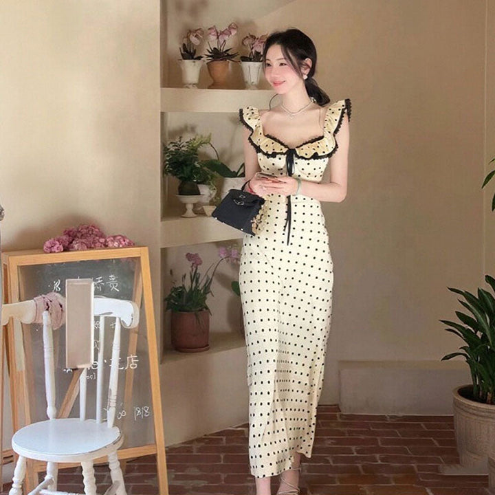 ドット柄大人可愛い ロング丈着痩せ ワンピース — Reina Tokyo
