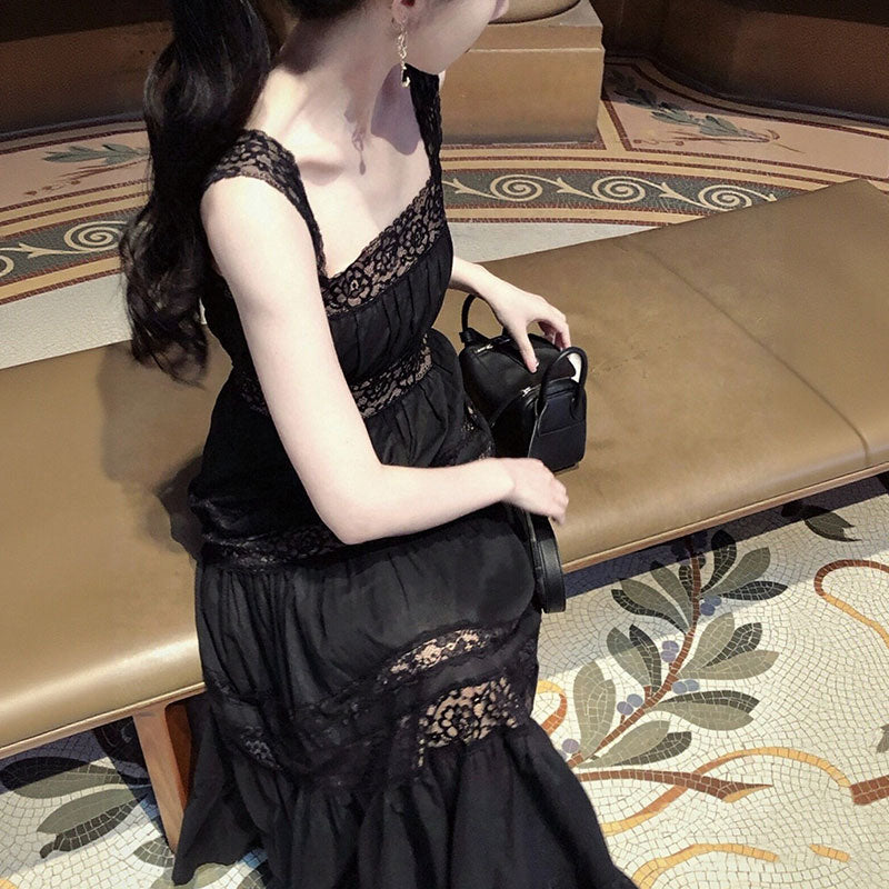 スクエアネック ノースリーブ ワンピース — Reina Tokyo