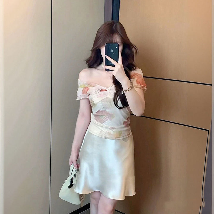 オフショルダー ブラウストップス トップス — Reina Tokyo