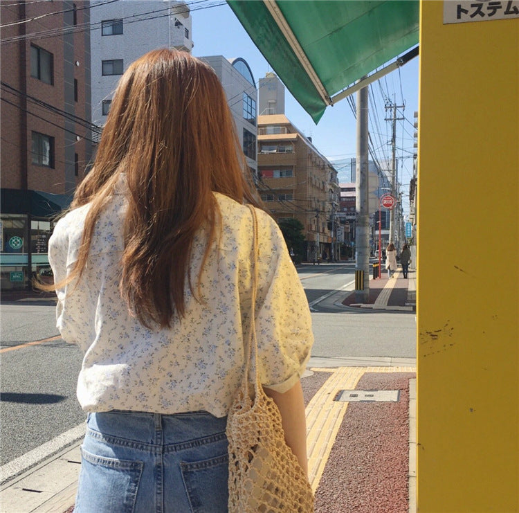 小花柄半袖ブラウストップス トップス — Reina Tokyo