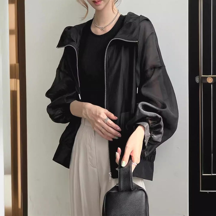 フード付き日焼け止めアウター アウター — Reina Tokyo
