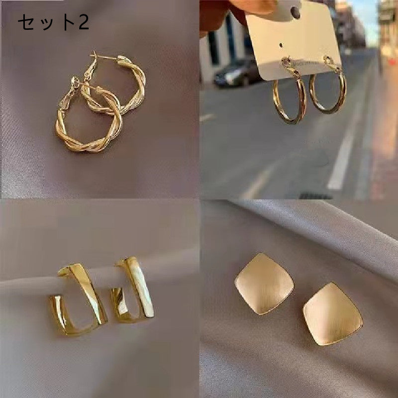 小物 — Reina Tokyo