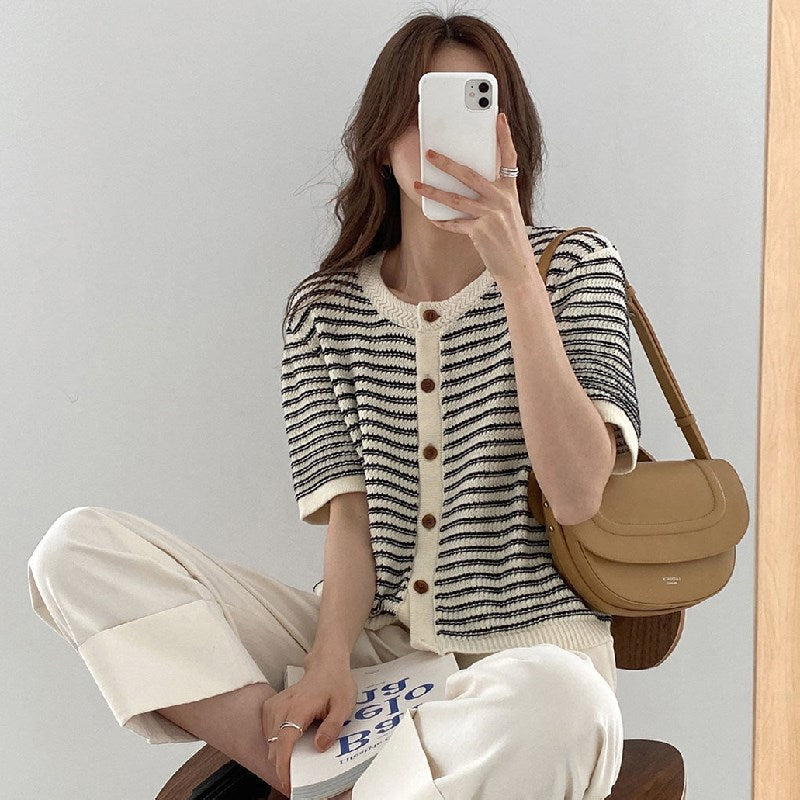 トップス — Reina Tokyo