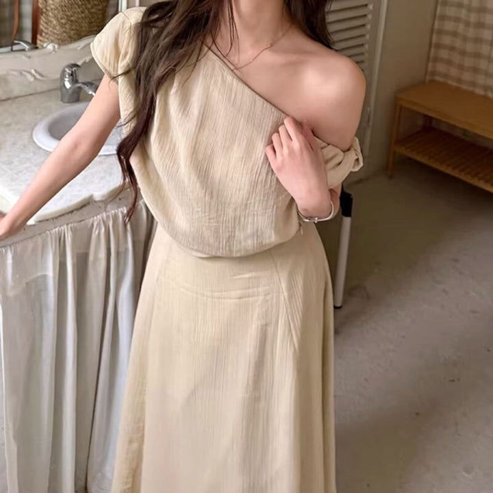 フレンチ オフショルダー セットアップ — Reina Tokyo