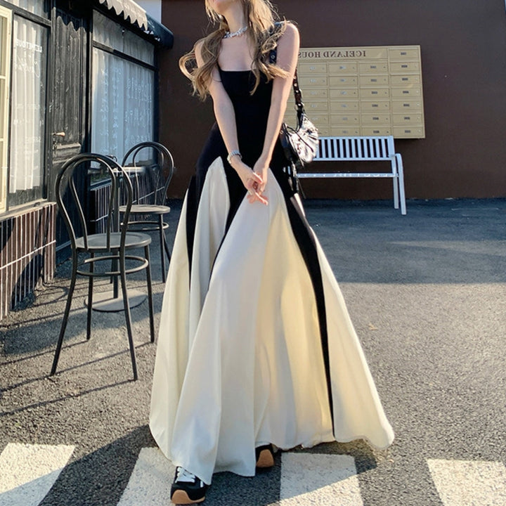 レトロストリート風 バイカラーロングワンピース ワンピース — Reina Tokyo